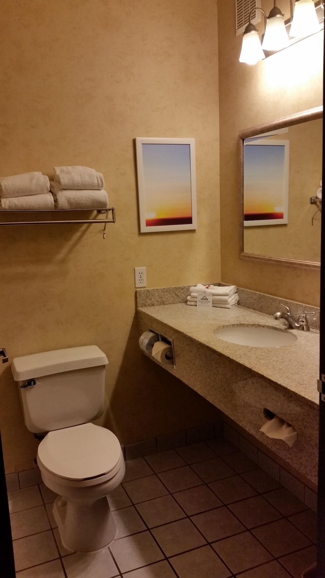 Days Inn & Suites By Wyndham Ванкувер Екстер'єр фото