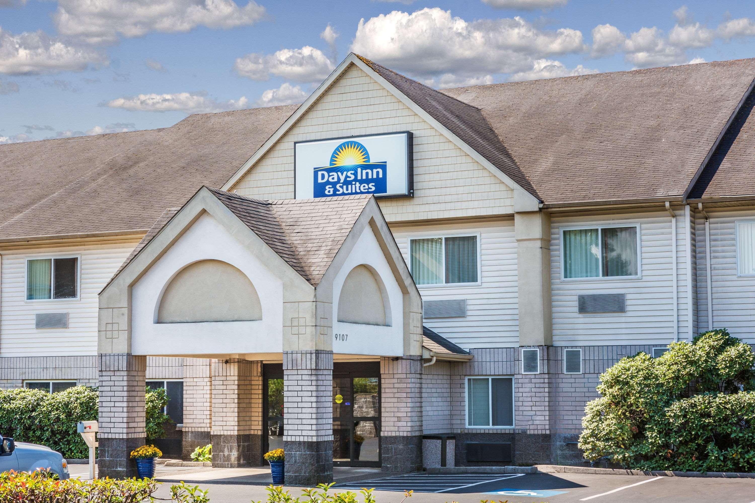 Days Inn & Suites By Wyndham Ванкувер Екстер'єр фото