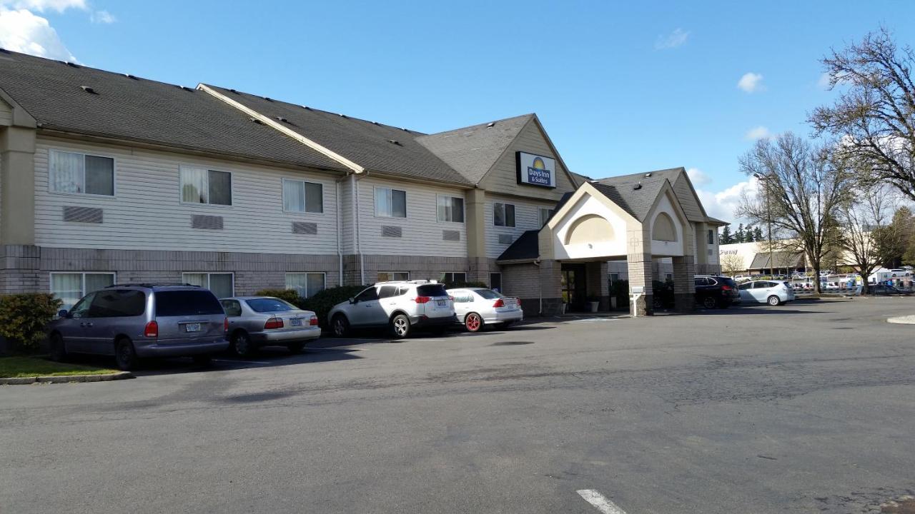 Days Inn & Suites By Wyndham Ванкувер Екстер'єр фото